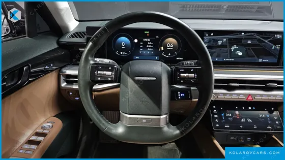 HYUNDAI GRANDEUR 2,5 GASOLINE 2WD