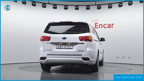 KIA CARNIVAL 7-SEATER LIMOUSINE