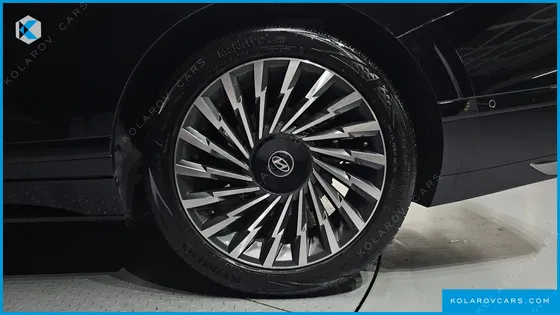 HYUNDAI GRANDEUR CALLIGRAPHY