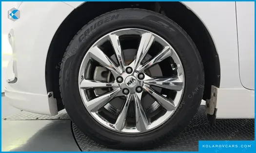 KIA CARNIVAL 9-SEATER NOBLESSE SPECIAL