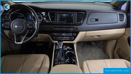 KIA CARNIVAL 9-SEATER NOBLESSE SPECIAL