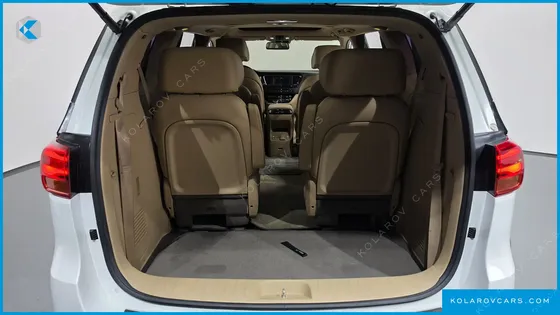 KIA CARNIVAL 9-SEATER NOBLESSE SPECIAL