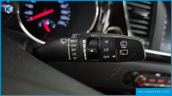 KIA CARNIVAL 9-SEATER NOBLESSE SPECIAL