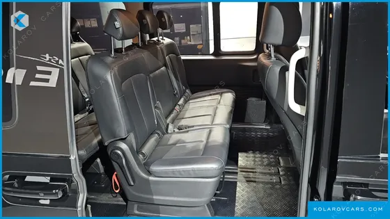 HYUNDAI STARIA TOURER 9-SEATER