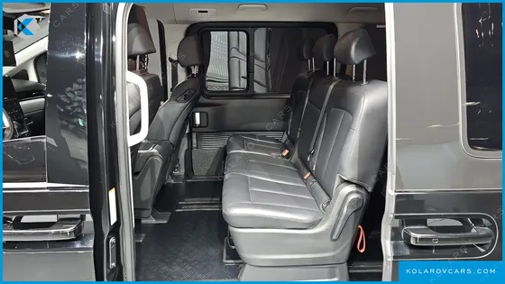 HYUNDAI STARIA TOURER 9-SEATER