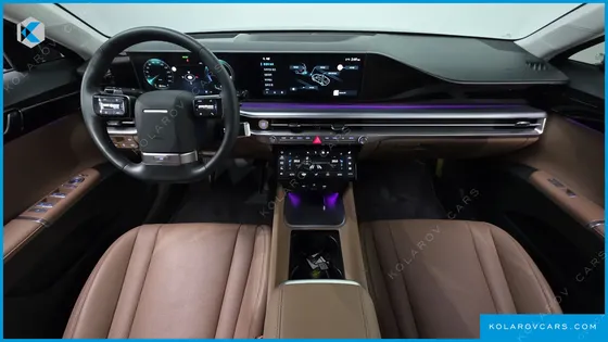 HYUNDAI GRANDEUR PREMIUM