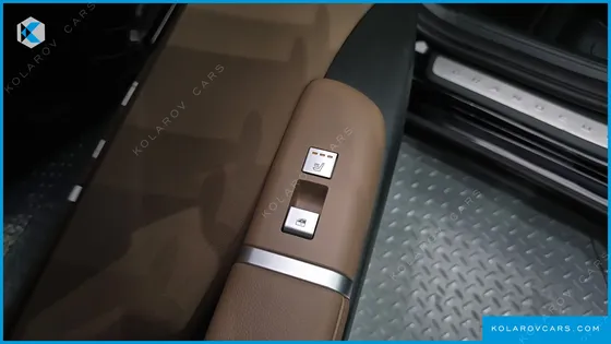 HYUNDAI GRANDEUR PREMIUM