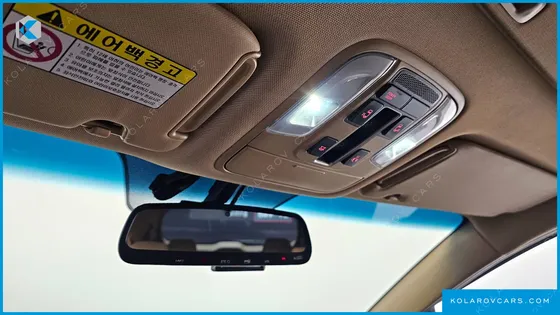 KIA CARNIVAL 9-SEATER PRSTIGE