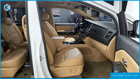 KIA CARNIVAL 9-SEATER PRSTIGE
