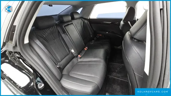 HYUNDAI GRANDEUR PREMIUM