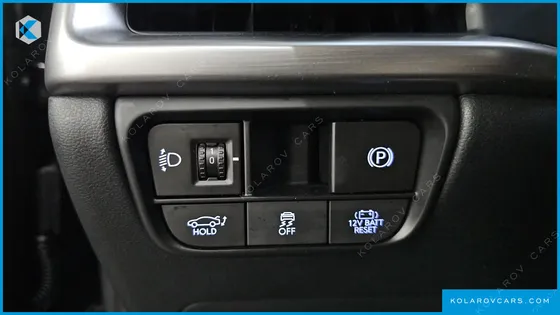 HYUNDAI GRANDEUR PREMIUM