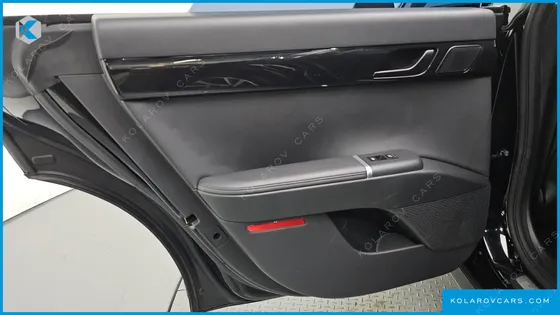 HYUNDAI GRANDEUR PREMIUM