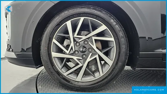 HYUNDAI GRANDEUR EXCLUSIVE