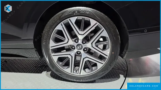 HYUNDAI GRANDEUR EXCLUSIVE