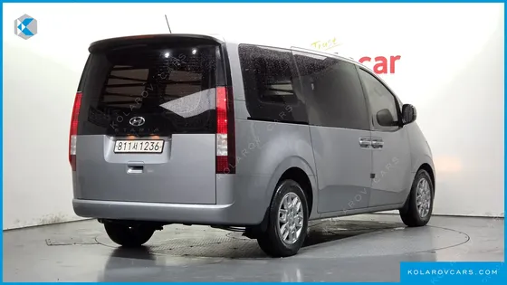 HYUNDAI STARIA CARGO 3-SEATER