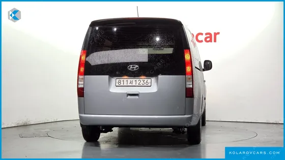 HYUNDAI STARIA CARGO 3-SEATER