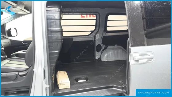 HYUNDAI STARIA CARGO 3-SEATER