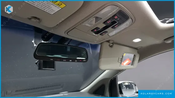 KIA CARNIVAL 9-SEATER LUXURY