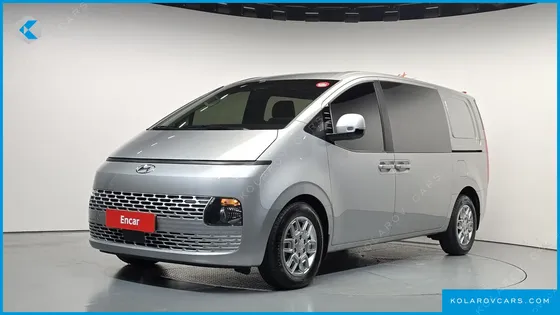 HYUNDAI STARIA CARGO 5-SEATER