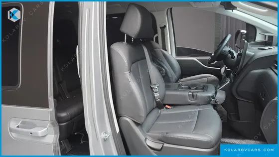 HYUNDAI STARIA L3.5 TOURER 11-SEATER