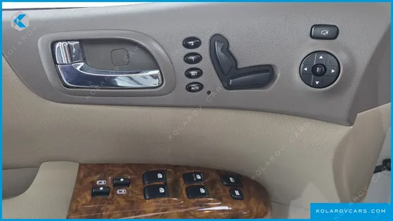 KIA CARNIVAL GRAND CARNIVAL HI LIMOUSINE GLX