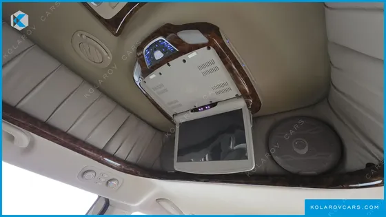KIA CARNIVAL GRAND CARNIVAL HI LIMOUSINE GLX