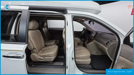 KIA CARNIVAL GRAND CARNIVAL HI LIMOUSINE GLX