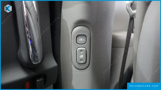 KIA CARNIVAL GRAND CARNIVAL GLX