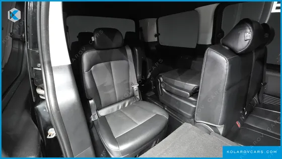 HYUNDAI STARIA TOURER 11-SEATER