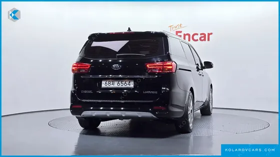 KIA CARNIVAL GASOLINE 7-SEATER LIMOUSINE