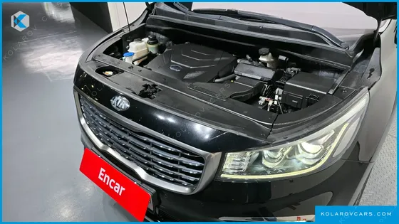 KIA CARNIVAL GASOLINE 7-SEATER LIMOUSINE
