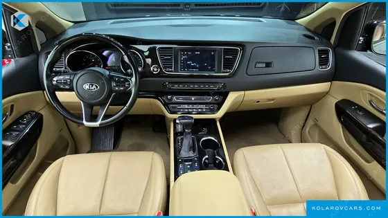 KIA CARNIVAL GASOLINE 7-SEATER LIMOUSINE