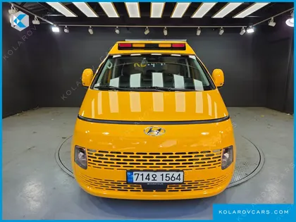 HYUNDAI STARIA L3.5  KINDER SAFETY CAR