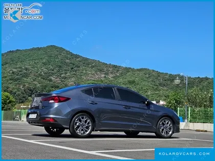 HYUNDAI ELANTRA (AVANTE) 1.6
