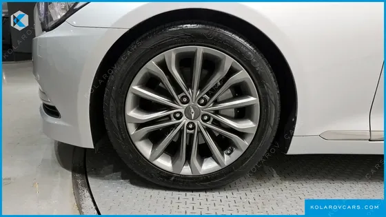 HYUNDAI GENESIS G330 MODERN AWD