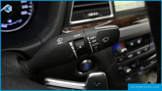 HYUNDAI GENESIS G330 MODERN AWD