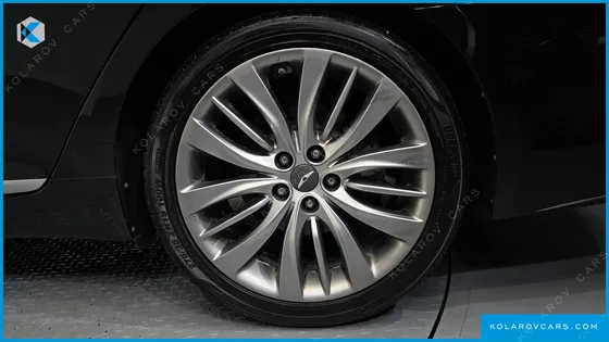 HYUNDAI GENESIS G330 PREMIUM AWD