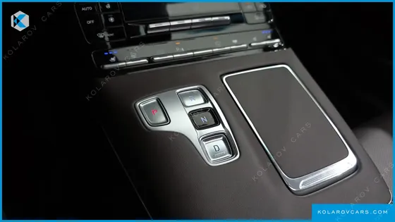 HYUNDAI GRANDEUR 3.0 LPI RENT CAR