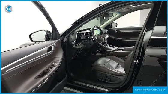 HYUNDAI GRANDEUR 3.0 LPI RENT CAR