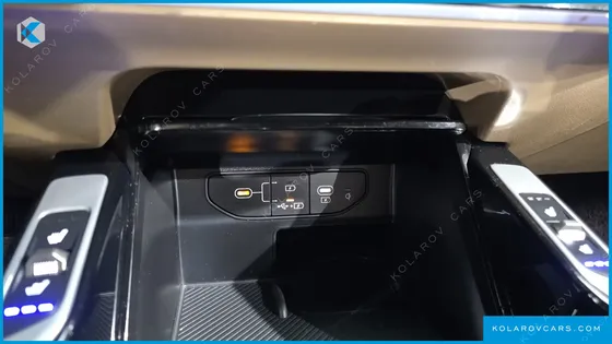 KIA SORENTO GASOLINE 2.5T 2WD