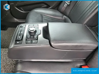 HYUNDAI GENESIS G330 PREMIUM AWD