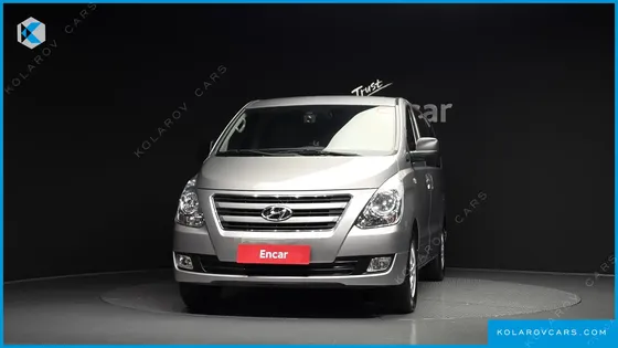 HYUNDAI STAREX 12-SEATER WAGON