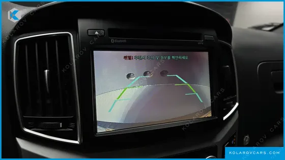 HYUNDAI STAREX 12-SEATER WAGON