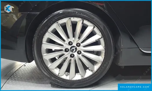 HYUNDAI EQUUS VS380