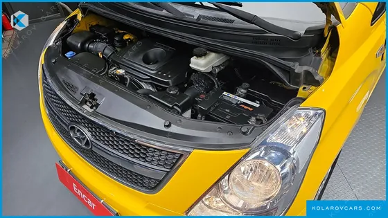 HYUNDAI STAREX GUARD CAR OF CHILDREN