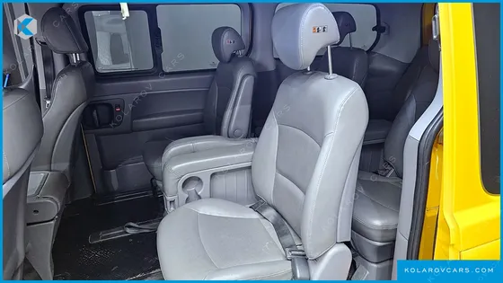 HYUNDAI STAREX GUARD CAR OF CHILDREN