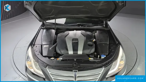 HYUNDAI GENESIS BH330 MODERN