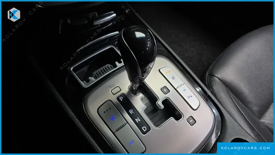 HYUNDAI GENESIS BH330 MODERN