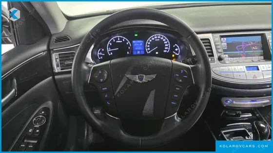 HYUNDAI GENESIS BH330 MODERN