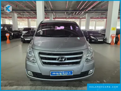 HYUNDAI STAREX 12-SEATER WAGON